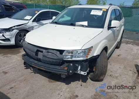 2018 Dodge Journey Crossroad z USA, uszkodzony, nr VIN 3C4PDCGG6JT429008